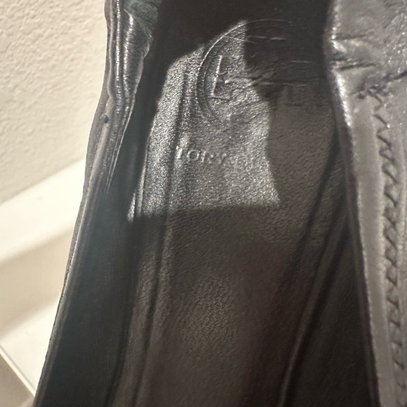 Tory Burch Reva Black Leather Ballet Flats Silver Logo Size 8.5 - Picture 9 of 12
